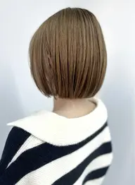 【全員対象】カット+ケアブリーチ+透明感カラー+Aujuaクイックトリートメント¥19900