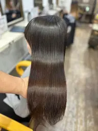 ✨限定価格✨前髪縮毛矯正🎀より艶の出る縮毛矯正🎀¥7800→¥3900🌙