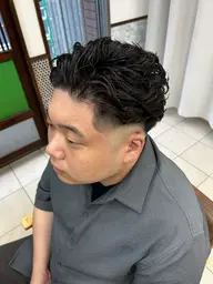 メンズカット＋1シャンプー＋頭皮に優しいシャンプー剤セット✨️✨