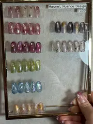 定額ネイル（マグネットニュアンスネイル）