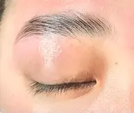 新規のみ⭐️ハリウッドブロウリフト(ワックス脱毛付)➕まつ毛根本立ち上げパーマ⭐️予約完了後アプリメッセージ返信必須⭐️