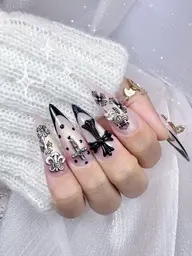 (オフなし)ハンド長さ出しスカルプ🩷🩷アート10本、パーツとスートンつけ放題(持ち込みok)