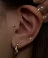 耳ツボジュエリー💎₊⁺ 両耳10個まで