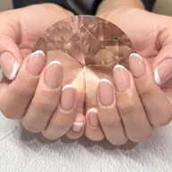 ハンドフレンチネイル💅🏼　オフあり🙆🏻‍♀️