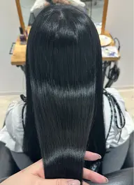 🚨【4月21日限定クーポン】縮毛矯正で乾かすだけでサラサラな髪の毛に🫧🎀