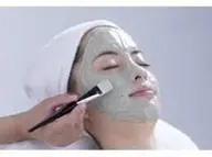 リピート率NO.1👑海藻ミネラル透明肌フェイシャル【くすみ/むくみ/ニキビ跡/抗炎症】