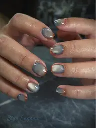 ハンドネイル（アート片手各4​〜​５本・オフあり）