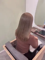 〈✨️ミニモ学割限定価格✨️〉 🌈 【ブリーチ➕フルカラー➕シルキートリートメント 】🌈