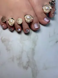 オフ有りフットジェル)👣単色塗り/マグネット/フラッシュ/ミラー 全メニューフットバス付🛁🫧