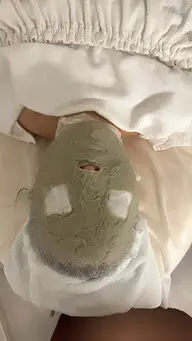 【肌改善におすすめ✨】ニキビ.乾燥.くすみ改善ベッドエステ(ミネラルたっぷり海藻パック)