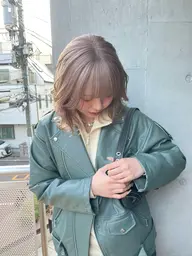ミニモ価格限定🩷【ブリーチ➕カラー➕カット➕艶髪トリートメント】🩷1人1人に似合う髪型ご提案致します🥰