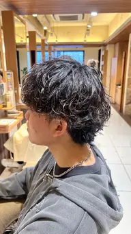 カット＋波巻きスパイラルパーマ【新宿/メンズ/パーマ/束感/色気】