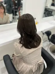 🤍3.4月限定🤍 🌿大人気オリーブワンカラー🌿+カット＋オリジナルトリートメント+コテ巻き仕上げ🤍