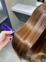 【カラーモデル募集中】透明感ボンドカラー➕オーダーメイドハイライトカラーorグラデーションカラー🩷艶出しトリートメント