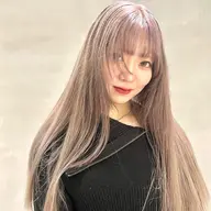 〈ダメージ最小限〉レイヤーカット+ブリーチWカラー+最高級補修ケアトリートメント(色落ちの可愛いさが好評)