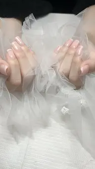 フレンチネイル　5本以上　オフあり