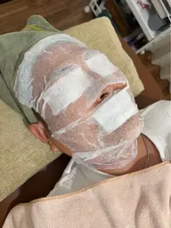 新感覚ピーリングで超美白効果！毛穴抹消！【剥がさないリボーニング☆ぷるんとうる艶】肌育ピーリング♪ マッサージ無し