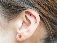 耳つぼジュエリー💎両耳合計10粒3,300円✨✨✨