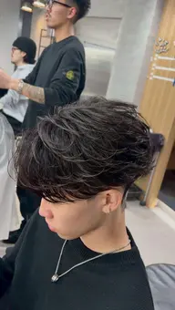 【🔥人気クーポン🔥】フェザーカット+スタイリング ※パーマも追加可能ですのでご相談ください。