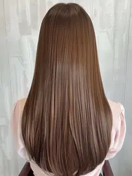 🍓4月平日限定🍓【艶カラー】カット＋フルカラー＋SUBLIMIC髪質改善4stepトリートメン🫧 9,900円