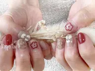 ⌘オフ無料、ケア込み【ジェルネイル】ベースカラー２色＆アート６本まで。追加カラー＋500円