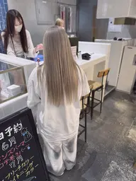 💛🤍ハイブリーチ🤍💛