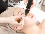 人気メニュー❣️毛穴洗浄＋イオン導入（お肌に合わせたアンプルを導入します）