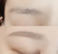 骨格似合わせアイブロウ¥5,500【Wax脱毛/長さ調整/眉メイク込み】