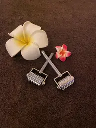 【フェイシャル小顔ローラー美容鍼】✨痛みゼロ/リスクゼロでフェイス、ボディをリフトアップ👍🏻