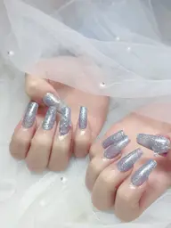 【オフあり】ラメ・フラッシュネイル✨️