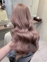 【✨️土曜限定✨️】ブリーチカラー+クイックtreatment🪞巻き仕上げあり