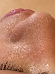 韓国式🇰🇷全顔毛穴洗浄× 汚れ浮かしパック付※¥5000以下はPayPay or 現金でのお支払