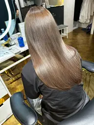 【ミニモ限定】美髪矯正＋カット