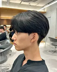 【曲がる縮毛矯正】メンズ骨格補正カット✂️くせ毛の方、汗や湿気でうねってしまう方必見‼️トリートメント付き🍯ミニモ学割