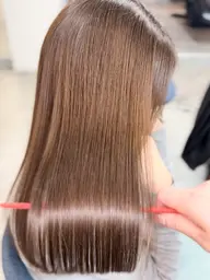 《✨4月土日祝限定✨》似合わせカット+透明感カラー+内部補修トリートメント