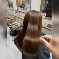雨の日でもまとまる👼艶々縮毛矯正➕トリートメント付き💇♀️💓カット追加おっけ😊👌🏻