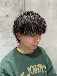 【1名限定】骨格診断メンズカット+ツイストスパイラルパーマ+炭酸シャンプー無料¥12500