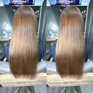 【モデル】ヘアカラー　2000円