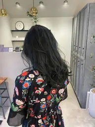 ロングカット+ケアトリートメント付き(レディース限定)