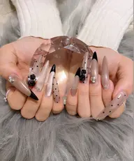 持ち込みデザイン♡ストーン付け放題💎パーツ持ち込み無料🎶