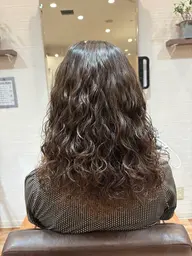 平日【ロング】限定一名様❗️レディースカット＋パーマ