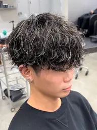 カット＋パーマ＋ハイライト【土曜日曜祝日限定】