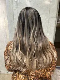 【お出かけに狙って🚗³₃】🍪カット➕バレイヤージュ🍪