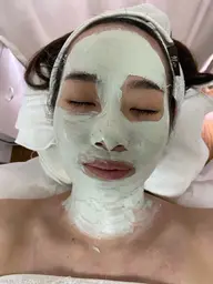 デコルテ&フェイシャル