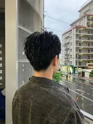 シャンプー&メンズヘッドスパカット¥3,480 (60分)