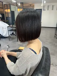 カット(切りっぱなしボブ)