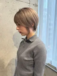 ケアブリーチ+カラー+TOKIOトリートメント