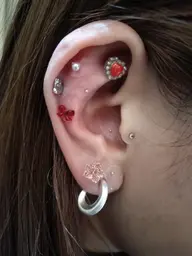 耳つぼジュエリー👂️✨️