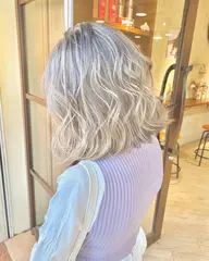 ⭐️似合わせカット+ケアブリーチ+イルミナカラー⭐️