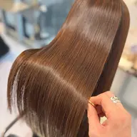 🩶土日祝限定🤍カット+縮毛矯正+カラー+髪質改善oggiotto1STEPトリートメント